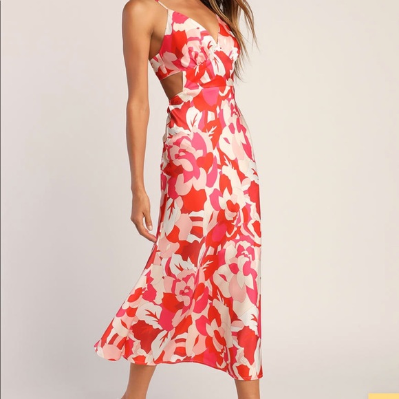 Lulus Dresses & Skirts - Lulu’s - Front Page Hues Coral Multi Floral Print Satin Midi Dress - Medium